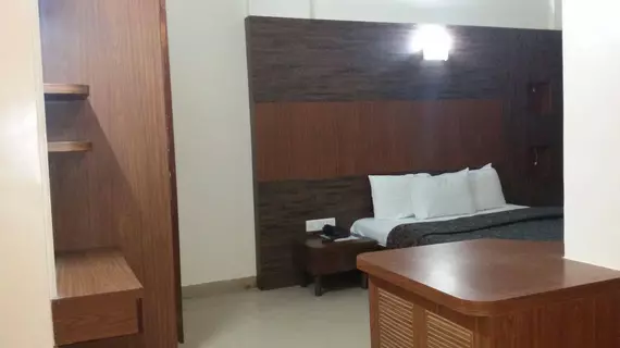 Hotel Royal Executive | Maharaştra - Pune Bölgesi - Pune