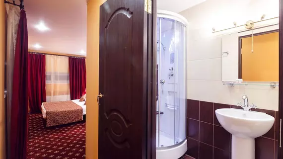 Jenavi Club Hotel | Leningrad Bölgesi - St. Petersburg (ve civarı) - Nevsky - Nevskaya Zastava