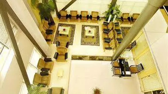 The Coronet Hotel | Maharaştra - Pune Bölgesi - Pune - Shivajinagar