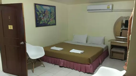 New Beach Guesthouse | Prachuap Khiri Khan (ili) - Hua Hin (ve civarı) - Hua Hin