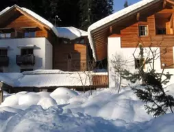 Hotel Bad Schörgau | Trentino-Alto Adige - Güney Tirol (il) - Sarentino - Sarentino