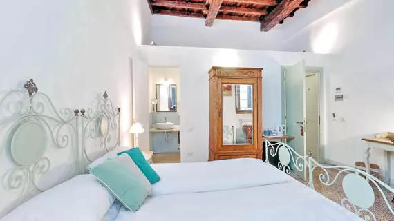 Palazzo Olivia - Rooms & Apartments | Lazio - Roma (ve civarı) - Roma Kent Merkezi - Navona