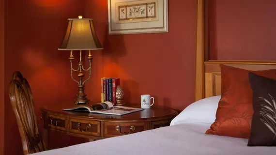 The Iris Inn Bed and Breakfast | Virginia - Staunton (ve civarı) - Waynesboro