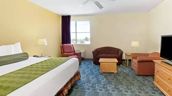 Baymont Inn and Suites Miami Doral | Florida - Miami (ve civarı) - Doral