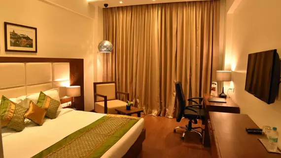 Comfort Inn Donil | Gujarat - Vadodara