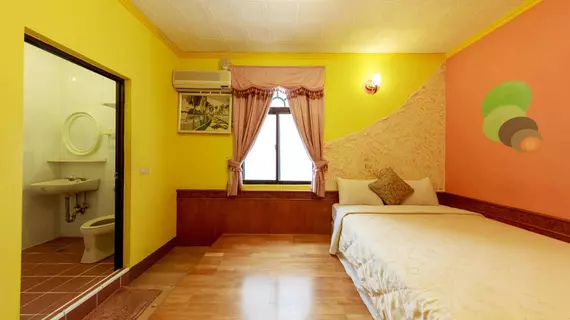 Hua Hung Guest House | Pingtung İlçesi - Hengchun - Eluan - Yelken Kayası Plajı