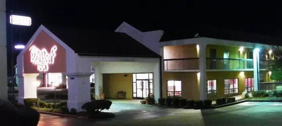 Red Roof Inn and Suites Texarkana | Arkansas - Texarkana (ve civarı) - Texarkana