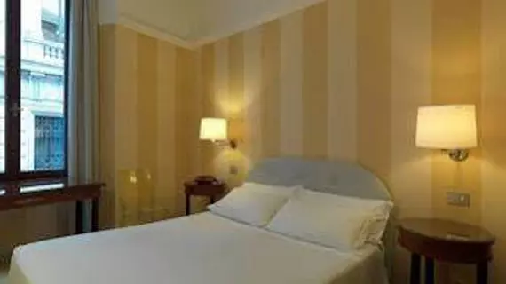 Hotel Gran Duca Di York | Lombardy - Milano (ve civarı) - Milano - Centro Storico