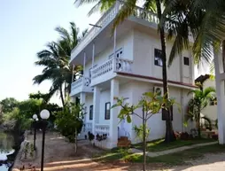 Mandrem Beach Resort | Goa - Kuzey Goa - Mandrem