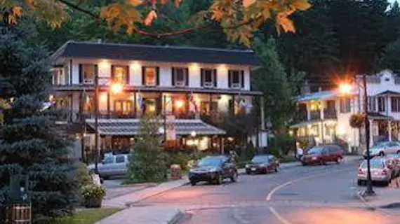 Hotel Mont-Tremblant | Quebec - Les Laurentides Regional County Belediyesi - Tremblant Dağı (ve civarı) - Mont-Tremblant