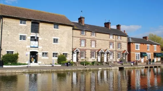 Waterways Cottage | Northamptonshire (kontluk) - Towcester - Stoke Bruerne