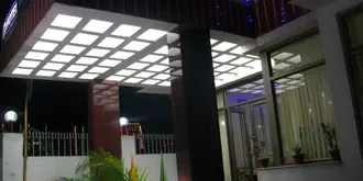 Hotel Viraat Inn