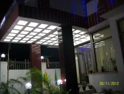 Hotel Viraat Inn | Bihar - Gaya (ve civarı) - Gaya