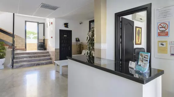 Apartamentos San Antonio Beach | Balearic Adaları - İbiza Adası - Sant Antoni de Portmany - Cala de Bou