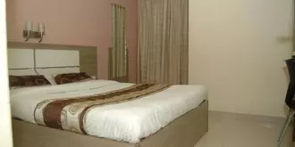 Hotel Alka Residency