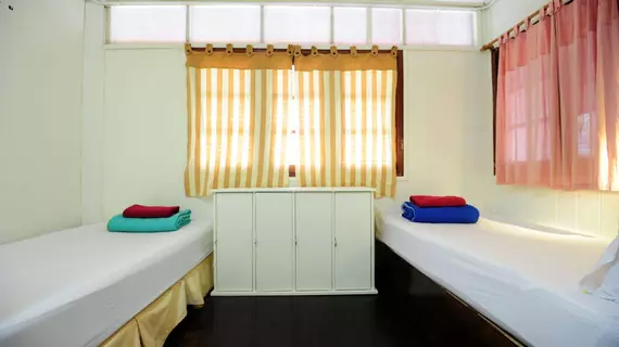 Phi Phi October House | Krabi İli - Ko Phi Phi