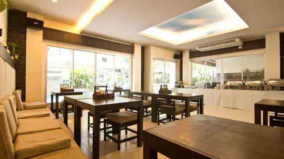 Neta Resort Pattaya | Chonburi (vilayet) - Pattaya (ve civarı) - Pattaya - Pattaya Körfezi