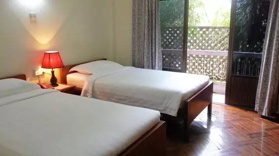 Queen Shin Saw Pu Hotel | Yangon - Ahlone