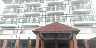 Iris House Hotel