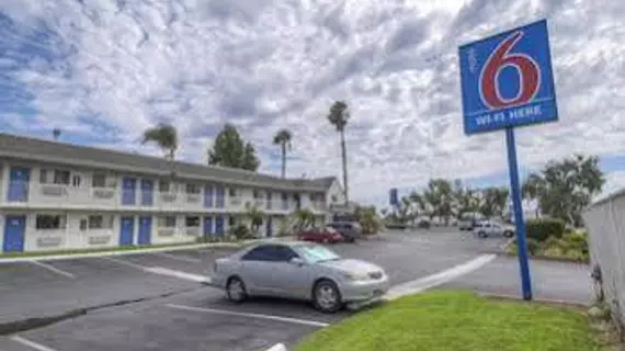 Motel 6 Los Angeles - Baldwin Park | Kaliforniya - Los Angeles County - San Gabriel Valley