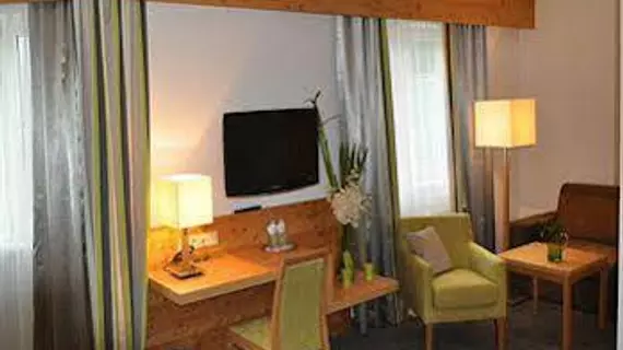 Hotel Goldener Adler Wattens | Tirol - Innsbruck (ve civarı) - Wattens