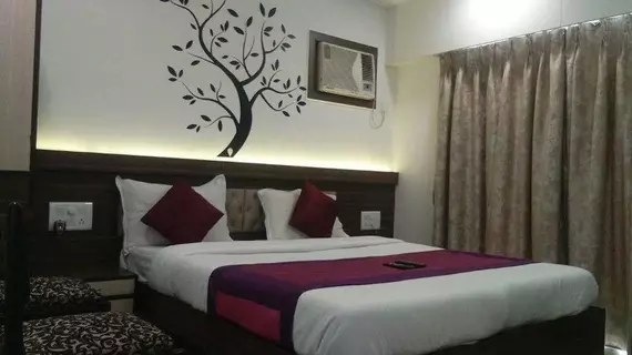 Hotel Shelter Palace | Maharaştra - Raigad - Bombay (ve civarı) - Navi Bombay - Vashi