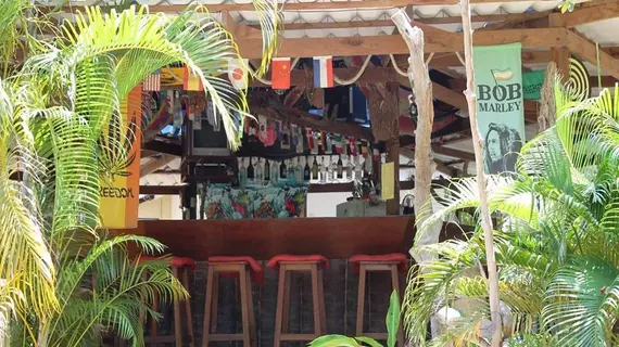 Jungle Bar & Bungalow | Surat Thani (vilayet) - Koh Phangan