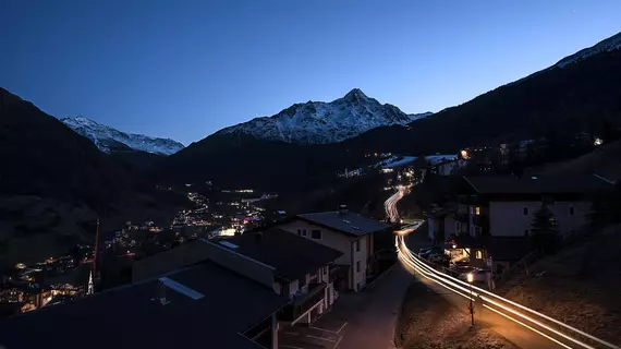 Gästeheim Berghof | Tirol - Imst (ve civarı) - Soelden