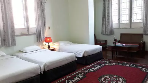 Queen Shin Saw Pu Hotel | Yangon - Ahlone