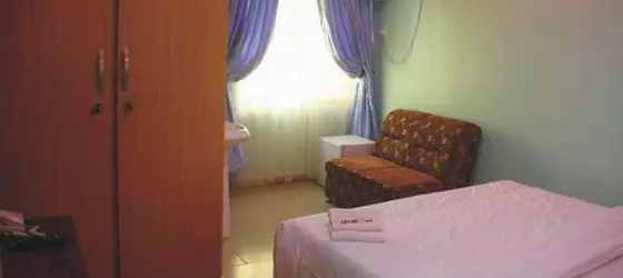 Brilliant and Suites | Lagos (ve civarı) - Ikorodu