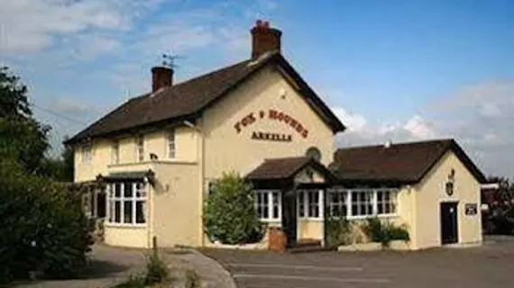 The Fox & Hounds | Wiltshire (kontluk) - Swindon - Wroughton