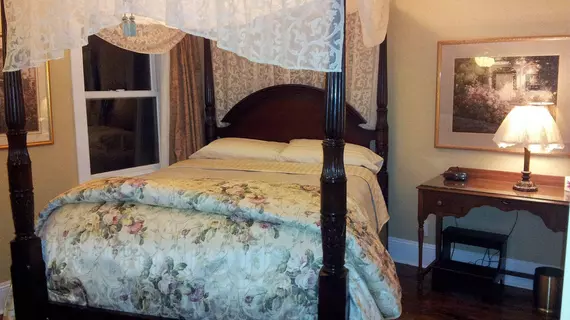 DownHome Bed & Breakfast | Ontario - Niagara Regional Belediyesi - Niagara Şelalesi (ve civarı), Kanada - Niagara-on-the-Lake