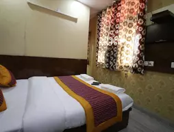 Lord Krishna Dx. Inn | Batı Delhi - Ulusal Eyalet Başkenti Delhi - Delhi (ve civarı) - Yeni Delhi - Paharganj