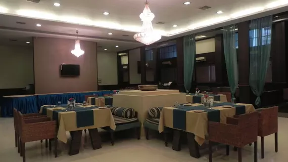 Reeva Suites | Maharaştra - Kopargaon