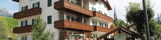 Albergo Trentino | Trentino-Alto Adige - Trento İli - Moena