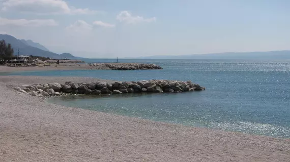 Cro Jet Set On The Beach | Split-Dalmaçya - Split - Znjan