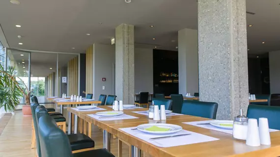 Parkhotel Ostfildern | Baden-Wuerttemberg - Rems-Murr-Kreis - Stuttgart (ve civarı) - Ostfildern