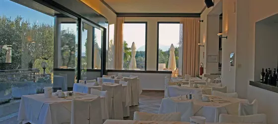 Hotel Ideal | Lombardy - Brescia (il) - Sirmione