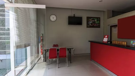 NIDA Rooms Tata Bumi Godean | Yogyakarta Özel Bölgesi - Yogyakarta (ve civarı) - Sleman