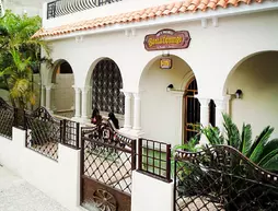 Santo Domingo Bed and Breakfast | Peravia (il) - Santo Domingo (ve civarı) - Santo Domingo - Malecon - Gascue