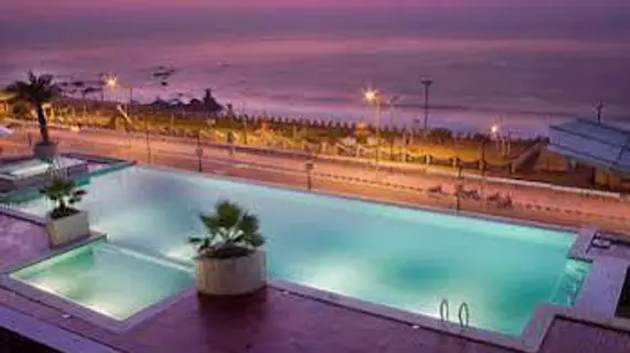 Novotel Varun Beach | Andra Pradeş - Visakhapatnam (ve civarı) - Visakhapatnam