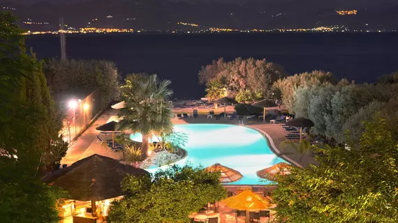 Florida Blue Bay Resort & Spa | Batı Yunanistan - Achaea (bölge) - Patras - Psathopirgos