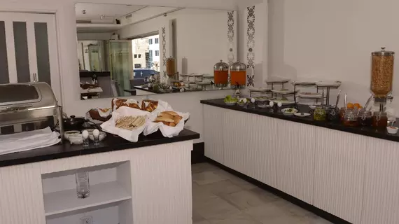 Crystal Hotel | Amman İli - Amman (ve civarı) - Amman