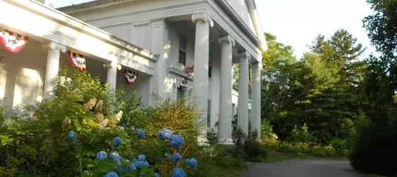 House of 1833 Bed & Breakfast & Gardens | Connecticut - Mystic - New London (ve civarı) - Mystic