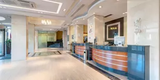 Tryp Leon Hotel