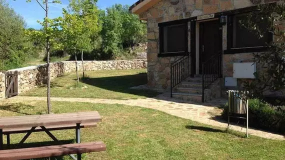 Las Casitas de La Poza | Madrid Özerk Topluluğu - Sierra Norte - Gargantilla del Lozoya