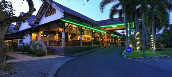 Lombok Garden Hotel | Batı Nusa Tenggara - Lombok - Mataram