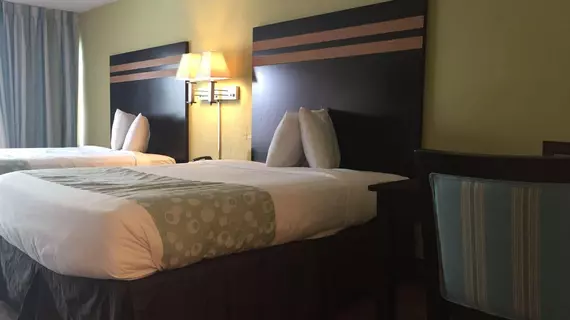 Blu Atlantic Oceanfront Hotel & Suites | Güney Karolayna - Myrtle Plajı (ve civarı) - Myrtle Beach