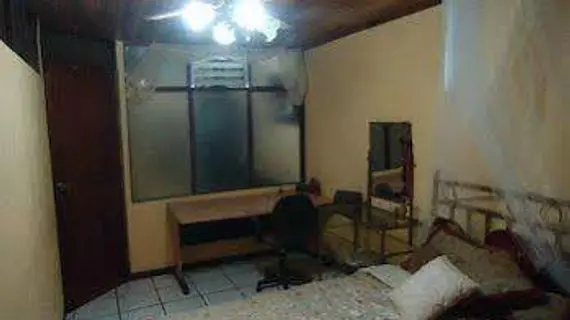 Costa Rica Love Apartments and Rooms | Alajuela (ili) - San Jose (ve civarı) - Santo Domingo