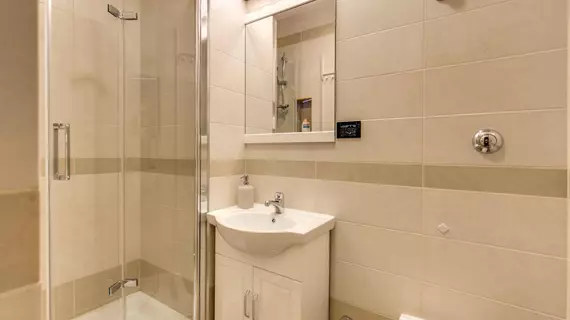 Artemis Guest House | Lazio - Roma (ve civarı) - Roma Kent Merkezi - Rione XVIII Castro Pretorio